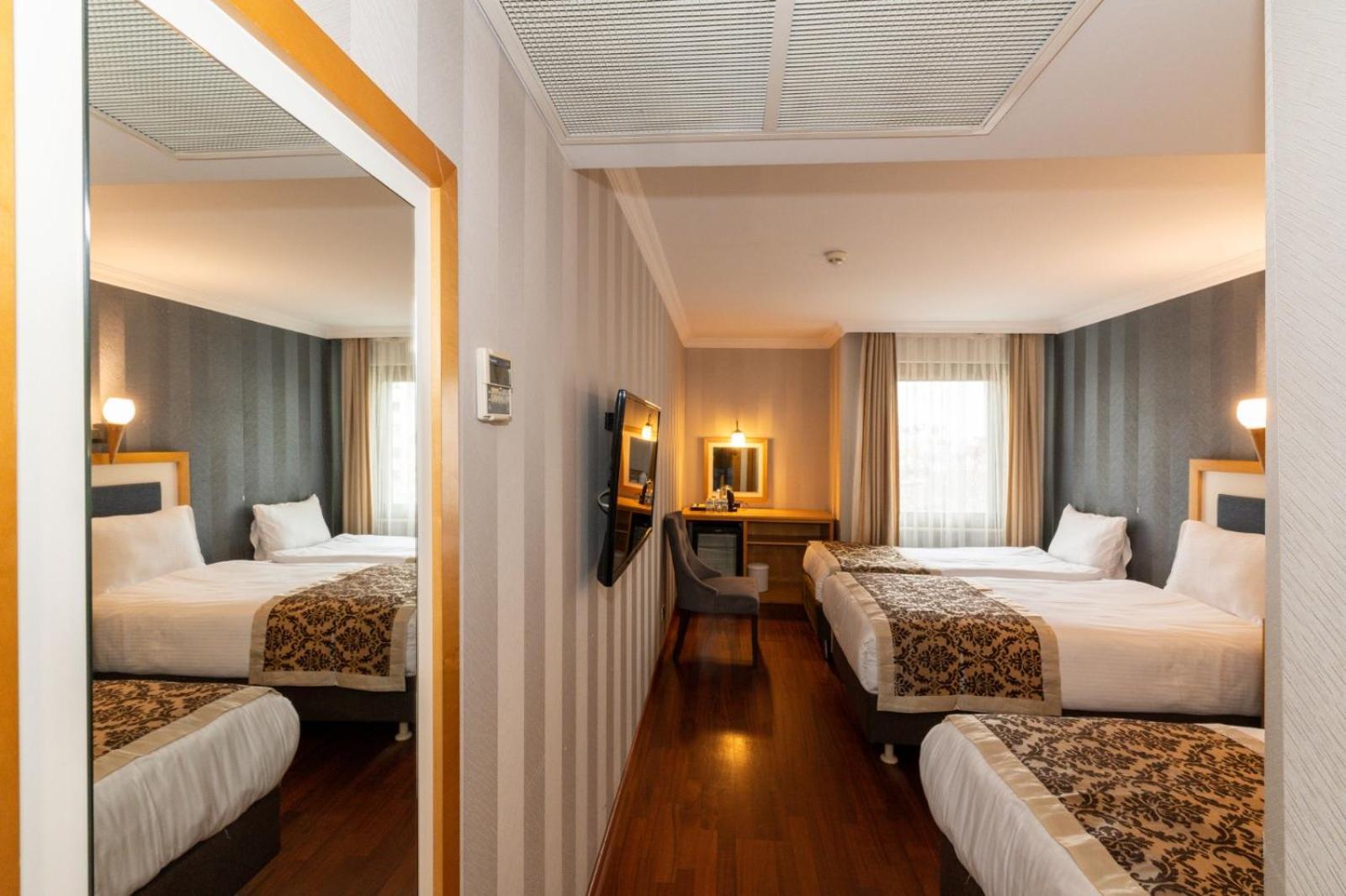 Crestium Prime Square Otel İstanbul